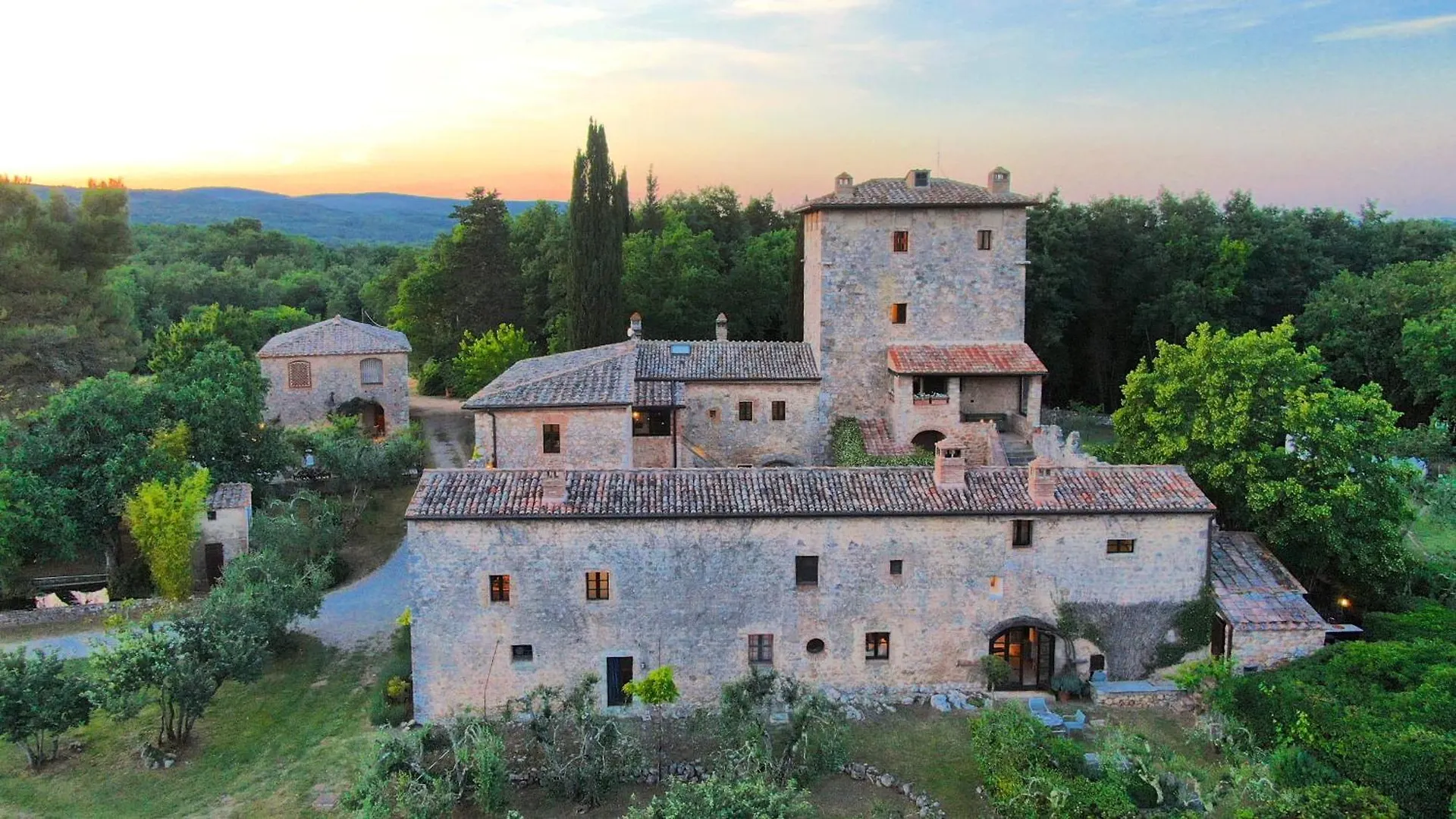 Villa Torre Palazzone Sovicille